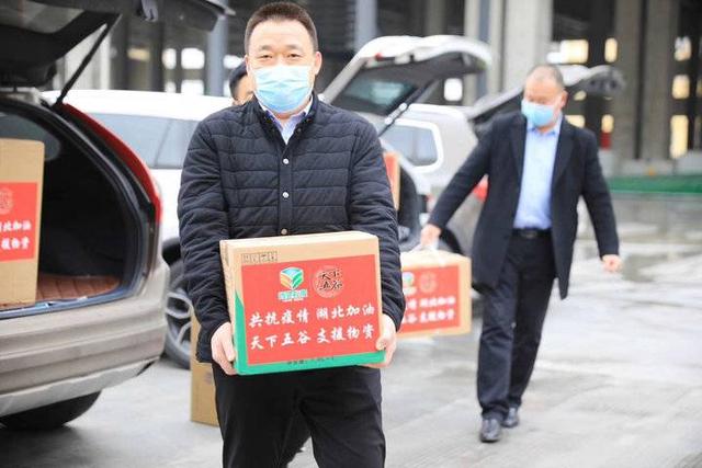 公益路上齐鲁粮油再出发,第三批20吨驰援湖北粮油产品已启程(图4)